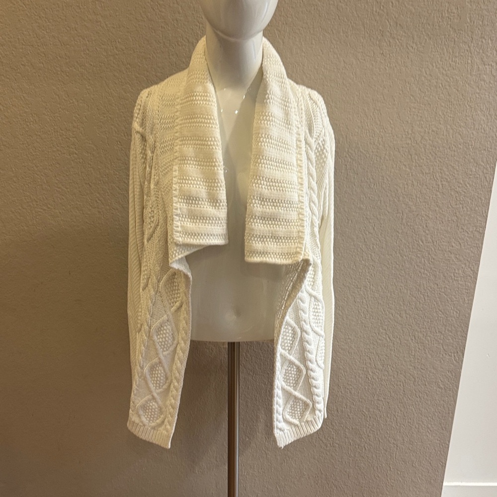 CAbi Cream Open Front Cardigan size medium‎